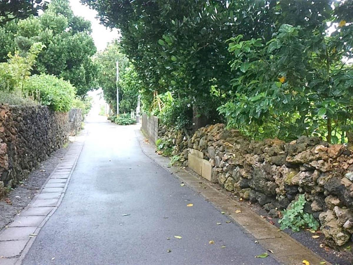 石垣島 一棟貸切りのお宿 ちゅら赤瓦 Ishigaki  Dış mekan fotoğraf