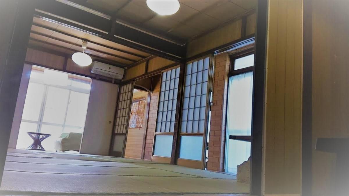 石垣島 一棟貸切りのお宿 ちゅら赤瓦 Ishigaki  Dış mekan fotoğraf